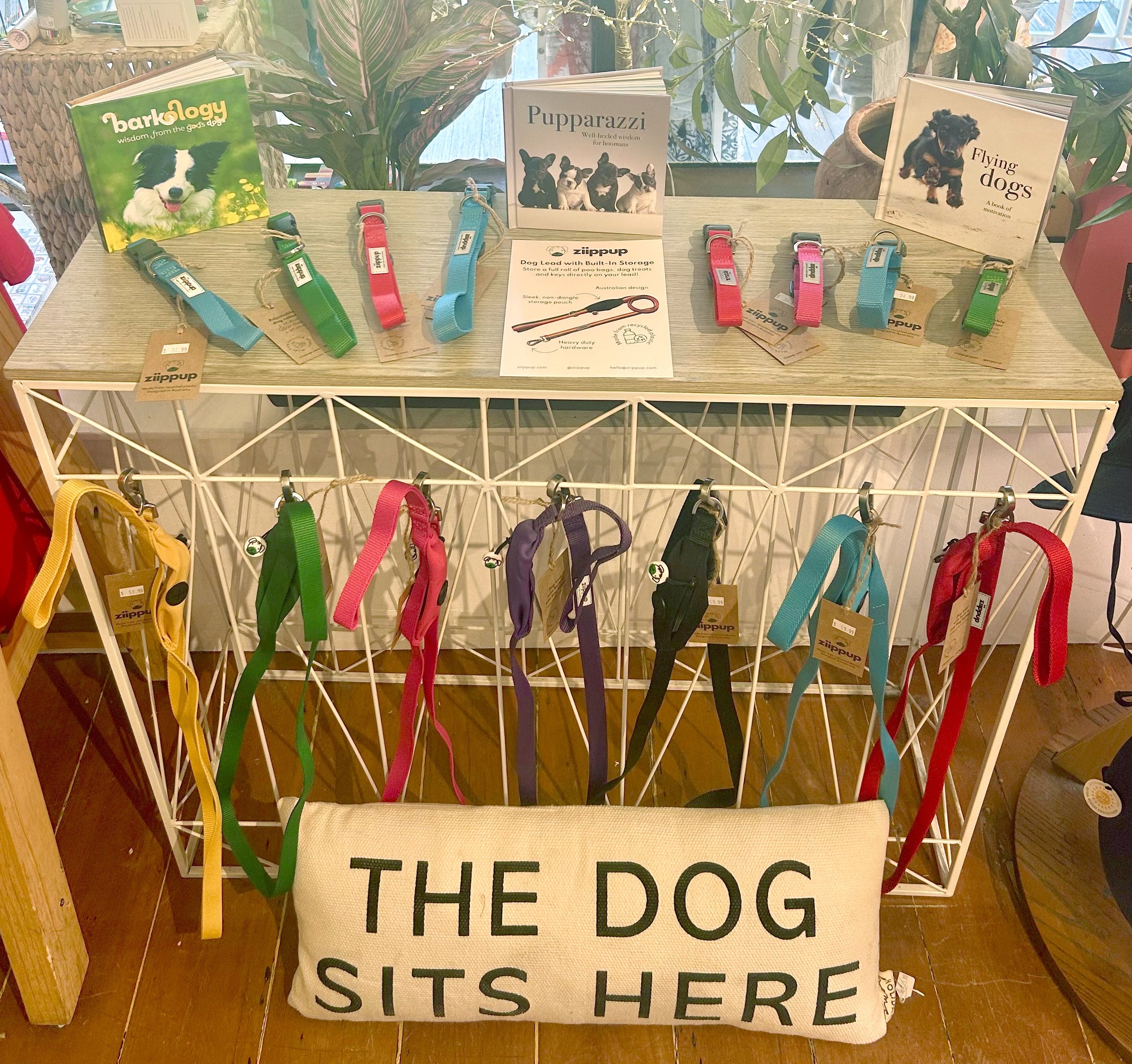 PET ACCESSORIES