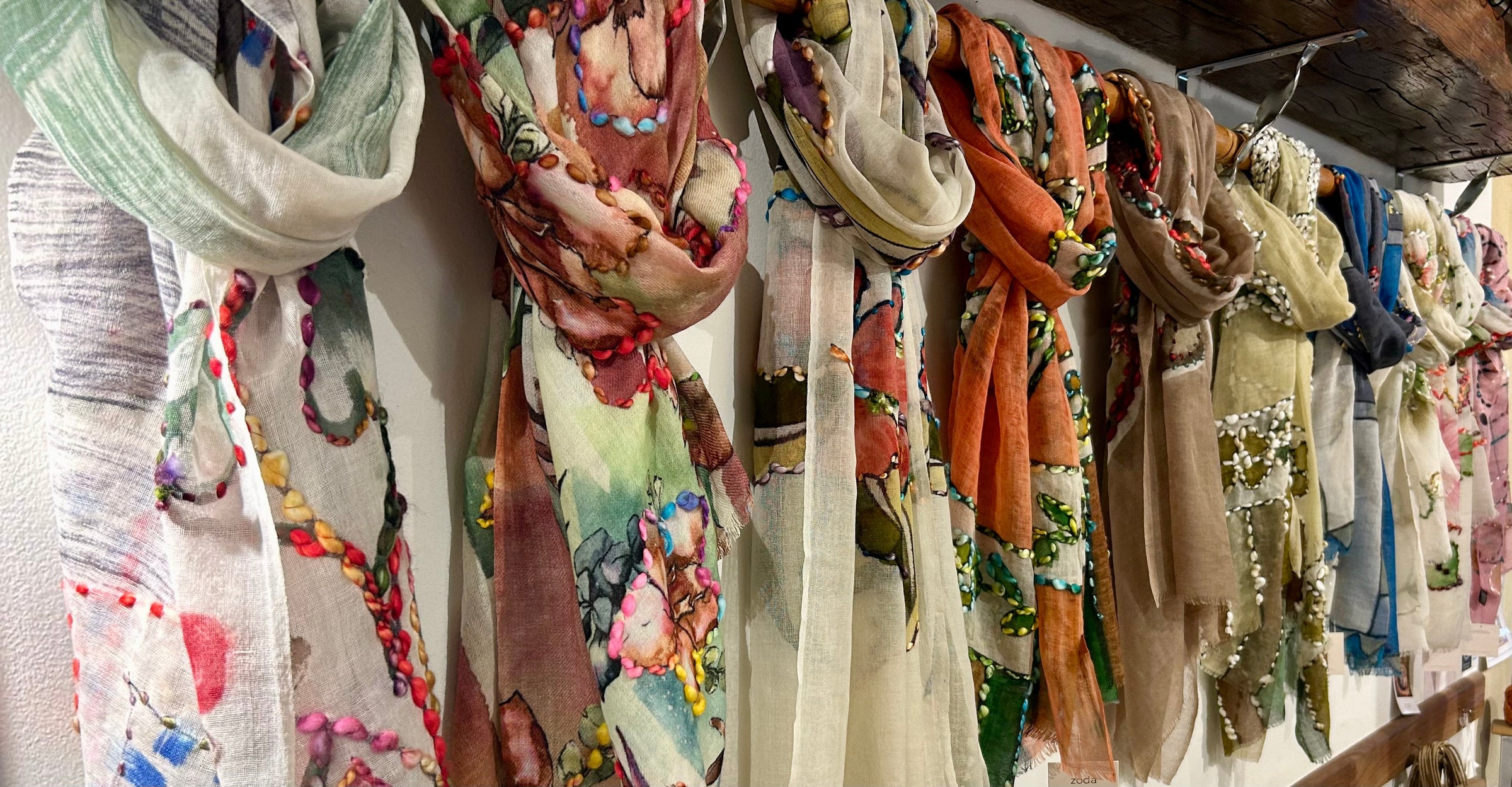 ZODA | SCARVES AUTUMN & WINTER 26