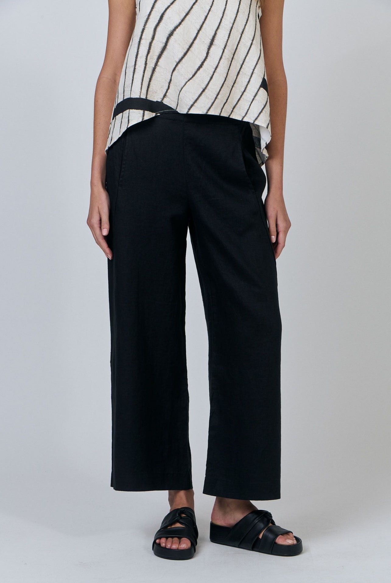 NATURALS by O&J | WOMEN’S FASHION | BLACK LINEN PANTS